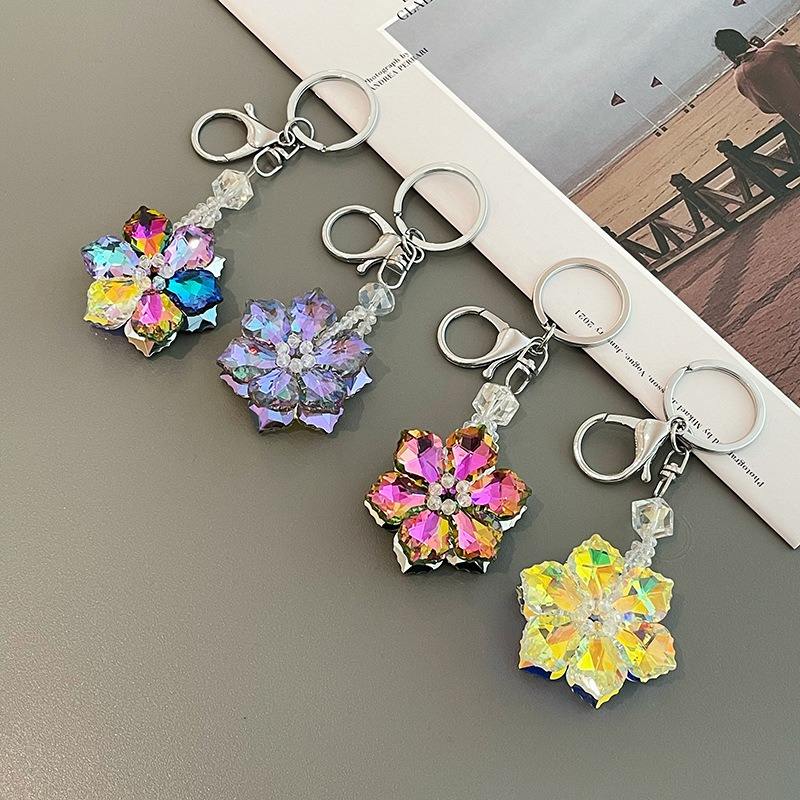 Minimally Designed Crystal Snowflake Car Keychain Popular Korean Metal  Keychain Gifts Fashion Charms for Kry Ring Wholesale