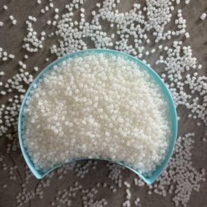 Fabricant de résines plastiques Polyéthylène HDPE HDPE vierge Granules matières premières plastiques Résine HDPE de qualité moulée - Product Image 3