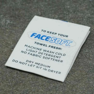 Etiqueta de poliéster de 30 mm para prendas, etiquetas con diseño de logotipo más vendidas, etiquetas impresas para prendas - Product Image 3