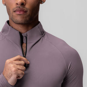 Camiseta Casual de Punto Suelto con Cuello en V para Hombre, OEM, Deportiva, Transpirable, de Secado Rápido, 240 Gramos, Bordada, Lisa - Product Image 3