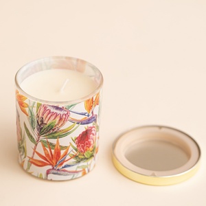 Bougie parfumée en cire de soja personnalisée en gros <span class=keywords><strong>avec</strong></span> des motifs colorés, des pots en verre et un couvercle - Cadeau de Diwali pour les bars et les mariages - Product Image 4