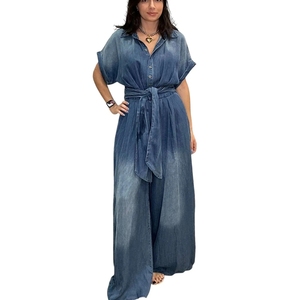 Nouvelle Arrivée Combinaison en Jean Chic pour Femme à Col Boutonné, Manches Courtes, Coupe Ample et Jambes Larges, Tendance - Product Image 1
