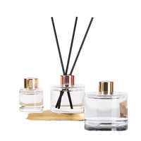 Bouteille diffuseur d'arômes en verre transparent de 100 ml en gros – Bouteille vide ronde pour parfum avec bâtonnets diffuseurs, sérigraphie, couleurs personnalisées