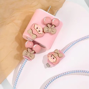 Pour <span class=keywords><strong>Apple</strong></span> <span class=keywords><strong>18W</strong></span> 20W <span class=keywords><strong>chargeur</strong></span> housse de protection dessin animé cerise étui pour <span class=keywords><strong>IPhone</strong></span> 14 13 12 <span class=keywords><strong>11</strong></span> Pro Max XR XS X protecteur de tête de câble de données - Product Image 4