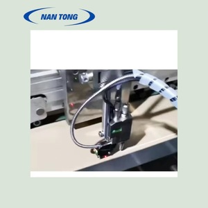 Máquina de Encolado Post-impresión Nantong de Cuatro Pistolas 1330x610x500mm para Encuadernación de Papel y Aplicación de Adhesivo - Product Image 2