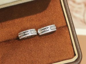 Proveedor Mayorista de Joyería de Oro de 18K, Servicio Personalizado OEM/ODM, Precio de Fábrica, Aretes de Oro Rosa con Certificación, Listos para Enviar - Product Image 2