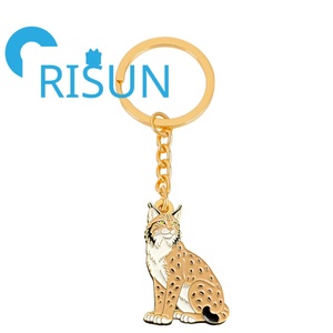 Portachiavi in Metallo Smaltato 3D con Animali Selvatici, Gatti Selvaggi di Montagna, Personalizzabile con Felino Iberico Canadese - Product Image 3