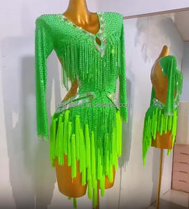 Abito Professionale per Danza Latina con Frange e Strass, Vestito per Esami Artistici, Esibizioni e Competizioni di Danza Latina - Product Image 3