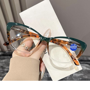 Nuevas <span class=keywords><strong>Gafas</strong></span> <span class=keywords><strong>de</strong></span> Lectura Elegantes con Protección Anti Luz Azul y Alta Definición, Hechas en China para Personas <span class=keywords><strong>de</strong></span> Mediana Edad y Mayores - Product Image 1