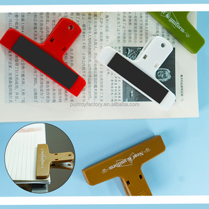 Bán Sỉ Quà Tặng Khuyến Mại Kẹp Tiền Mặt Tài Khoản Bằng Nhựa Màu Kẹp Ghi Nhớ Nam Châm Kẹp Sách Học Sinh Có Logo Tùy Chỉnh - Product Image 5