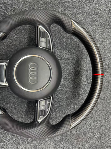 Convient pour Audi TT TTS TTRS R8 V8 V10 Volant en fibre de carbone à fond plat Volant de voiture en cuir pour usage <span class=keywords><strong>automobile</strong></span> - Product Image 4