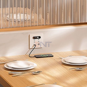 Boente 86*86mm Mini Hidden Home Universal <span class=keywords><strong>USB</strong></span> Comfiguration <span class=keywords><strong>Prise</strong></span> de courant murale électrique avec câble <span class=keywords><strong>Lightning</strong></span> & Type-C - Product Image 2