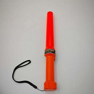 Bastone di Segnalazione Aeroportuale ad Alta Visibilità 36cm, Impermeabile IP67, Resistente alle Cadute, Bacchetta LED per Comando del Traffico - Product Image 1