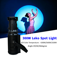 Projecteur LED RVBW 4-en-1 300W avec Zoom et Mise au Point, Imagerie HD, Lumière de Remplissage pour Studio Photo, Enregistrement Vidéo et Salle de Danse