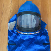 Casque de sableuse Casque de sablage à alimentation d'air sûre avec protecteur de capot de sablage de protection d'épaule pour le sablage équipé w