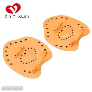 Aletas de Mano de Silicona Profesionales para Niños y Adultos para Nadar, Hacer Snorkel y Remar con los Brazos - Product Image 4