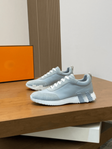 Chaussures de style de vie à semelle extérieure antidérapante sécurisée, construction à panneaux combinés, coussinets de soutien moelleux, résistantes aux dommages, baskets intemporelles M - Product Image 3