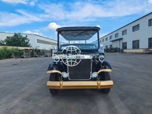 Autobús Turístico Eléctrico Retro Clásico de 8 Plazas con Batería de Plomo-Ácido y Velocidad Máxima de 60 km/h - Product Image 4