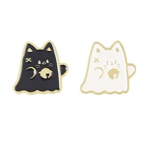 Wholesale China Factory Custom Cute Logo Metal Craftsl Badge Glitter Hard Enamel Lapel Pin for Halloween