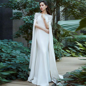 Nuovi <span class=keywords><strong>abiti</strong></span> da sera in raso a sirena bianca con maniche a mantello con perline eleganti <span class=keywords><strong>abiti</strong></span> da teatro da donna - Product Image 6