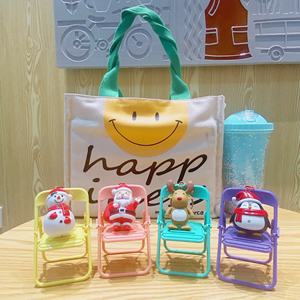 Llavero de PVC con diseño navideño de dibujos animados, colgante de juguete de anime lindo y decoración para llaves, regalo pequeño perfecto para venta al por mayor - Product Image 3