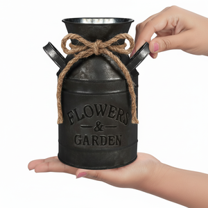 Florero de metal plateado de diseño vintage de la mejor calidad Florero de piso de tamaño mediano Artículo decorativo superior de color negro - Product Image 1