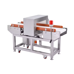 Détecteur de métaux industriel à haute sensibilité SECUERA 30 kHz, bande transporteuse en matériau SUS304 pour la détection efficace des métaux dans l'industrie alimentaire - Product Image 6