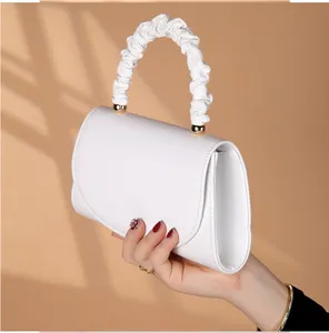 Borsa a tracolla a catena in pelle sintetica di buona qualità borsa bianca da sposa borsa elegante mini tote bag da donna