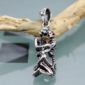 yunnique Skeleton <b>Couple</b> Pendant <b>Necklace</b> Stainless Steel Unisex Party Jewelry - Product Image 3