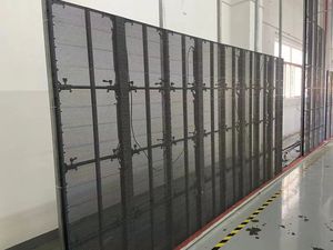 批发自有品牌P2.6 P3.91户外广告，带透明发光二极管视频和高材质网格发光二极管显示器 - Product Image 2