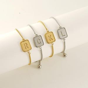 สร้อยข้อมือตัวอักษร26<span class=keywords><strong>ตัว</strong></span>: เครื่องประดับเริ่มต้นที่ทันสมัยสำหรับการสวมใส่และของขวัญประจำวัน - Product Image 1