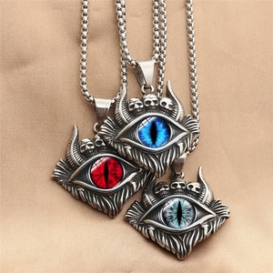 MECYLIFE Collar con Colgante Gótico <span class=keywords><strong>de</strong></span> Calavera <span class=keywords><strong>de</strong></span> Acero Inoxidable con Ojo Turco <span class=keywords><strong>de</strong></span> Protección, Ojo <span class=keywords><strong>de</strong></span> Piedra Colorida y Cuerno <span class=keywords><strong>de</strong></span> Satán - Product Image 1