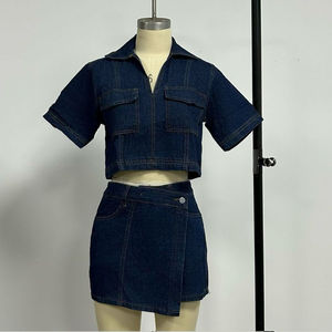 Channel 2-teiliges Set: V-Ausschnitt Kurzarm Crop Top Pullover mit Hochgeschnittener Jeansrock-Hose, Passende Denim-Outfits für Damen 2026 - Product Image 4