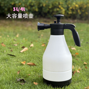 Botella de Spray a Presión Manual de 3L/4L, Rociador para Jardín y Lavado de Autos, Material PP, Color Blanco - Product Image 1