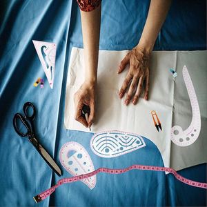 Multiple Size <b>Sewing</b> <b>Set</b> Tailor Curve Plastic Ruler for Cloth Cutting Drawing - Product Image 6