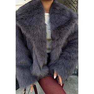 เสื้อโค้ทขนสัตว์สีแอนทราไซต์มิงค์ฟ็อกซ์ แต่งลายวินเทจ กระดุมเดี่ยว ทรงเข้ารูป ยาว พิมพ์ลายผ้าฝ้าย ขนสัตว์ดิบ ผ้า EVA แบบสั้น - Product Image 4