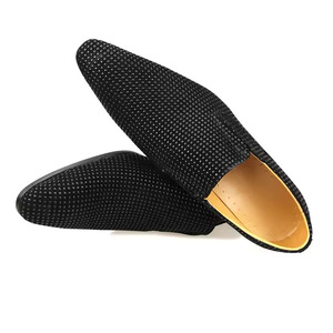 Chaussures habillées pour hommes de luxe fabriquées à la main avec un style classique, chaussures décontractées à la mode en une seule étape - Product Image 4