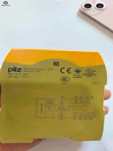 Contrôleur PLC, capteur, relais de sécurité, neuf, original, PNOZ m EF 2MM - Product Image 1