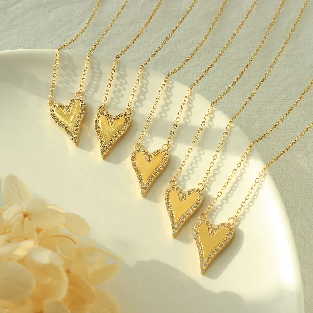 Non Tarnish Romantic Fine Jewelry 18K Gold Plated Gemstone Love Heart Pendant Cubic Zircon Stainless Steel CZ Heart Necklace