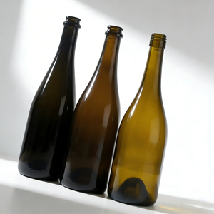 Reciclable Precio al por mayor Embalaje Diseño especial <span class=keywords><strong>750</strong></span> <span class=keywords><strong>ml</strong></span> Bebida Tapa superior oscilante Botella de copa de vino con tapas - Product Image 3