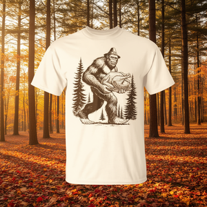 T-shirt d'automne Thanksgiving Bigfoot Sasquatch portant un dindon - Product Image 3