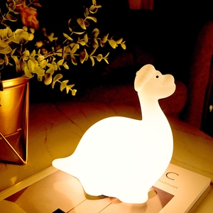 Luce Notturna LED RGB da Scrivania, Luci Decorative per Bambini, Mini Lampada da Notte in Silicone per Cameretta, Luce Notturna USB per Bambini - Product Image 4