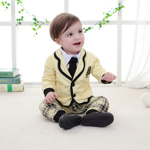 Traje formal de estilo caliente para niños Traje de primavera y otoño 5 piezas Camisa estampada de caballero y pantalones a cuadros para niños - Product Image 4