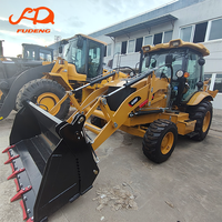 Chargeuse-pelleteuse CAT 428F d'occasion en bon état, 4x4, machine de construction multifonctionnelle, à vendre