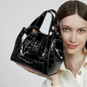 Nouvel Arrivage Sac Seau en Cuir Véritable Gaufré <span class=keywords><strong>Croco</strong></span> pour Femme, Sac Bandoulière à Fermeture Ouverte, Idéal au Quotidien - Product Image 3