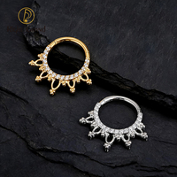 Anneau segmenté articulé en titane plaqué or 16G avec perles de zircon étincelantes pour piercing Daith, septum ou nez