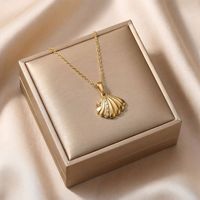 LUOYUNE Pendentif Étoile de Mer en Laiton Plaqué Or 18K, Tendance, Intemporel et Délicat, avec Zircon Cubique Scintillant, Vente en Gros pour Propriétaires de Boutiques