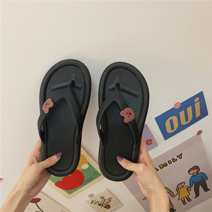 Tongs noires multi-tailles bon marché de XIXIXITIAO sandale slide animal de plage souple de dessin animé tongs pour femmes pantoufles - Product Image 5