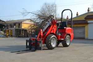 Minicargadora frontal hidrostática Kubota TH180, capacidad de 1 tonelada, tracción en las ruedas 4x4, motor EPA, motor hidráulico Hengli y bomba nuevos usados - Product Image 2