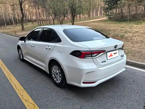 Auto Usado de Segunda Mano 2020-2024, Bajo Kilometraje, TOYOTA CAMRY Híbrido en Buenas Condiciones, Volante a la Izquierda - Product Image 3